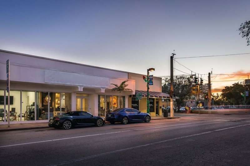 Hollywood Business Address - Building Location