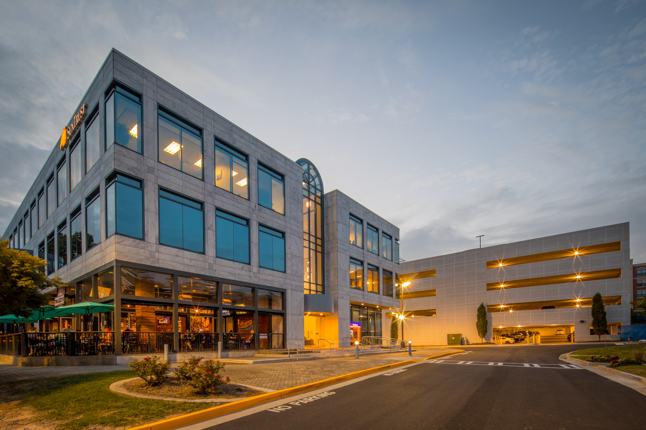 Dunwoody Virtual Office Address Location,Dunwoody Business Address - Building Location,Dunwoody Virtual Business Address, Office Location